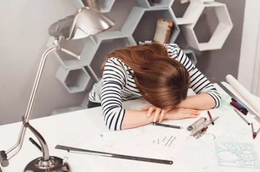 ¿Cómo aliviar la ansiedad y el estrés postvacacional con GABA?